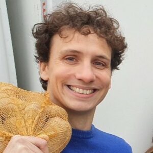 Florent Dalmasso, Administrateur de l’association AgriCourt, plateforme de producteur.trices dans la Drôme